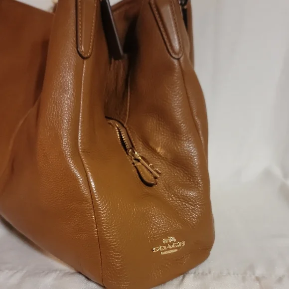 Coach Phoebe Leather Shoulder Bag - Picture 6 of 9